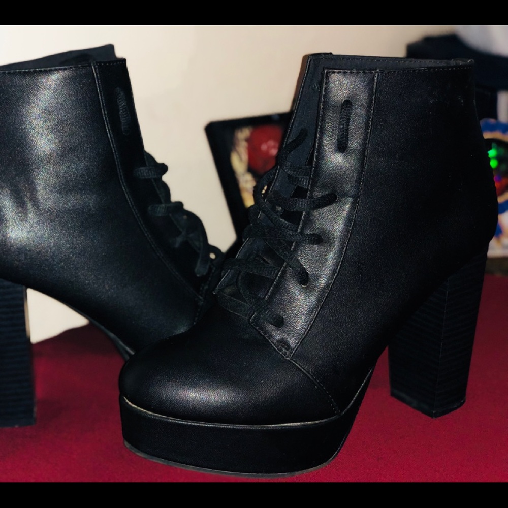 Heeled Black Boots